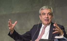 La Fundación Rafael del Pino organiza un diálogo bajo el título “Recuperar el futuro: doce propuestas para mejorar la economía española” en el que intervendrán el periodista y presentador, Antonio García Ferreras y los economistas, Luis Garicano y Antonio Roldán Monés con motivo de la publicación de su último libro con el mismo título. En Madrid , el 5 de noviembre de 2015. DS